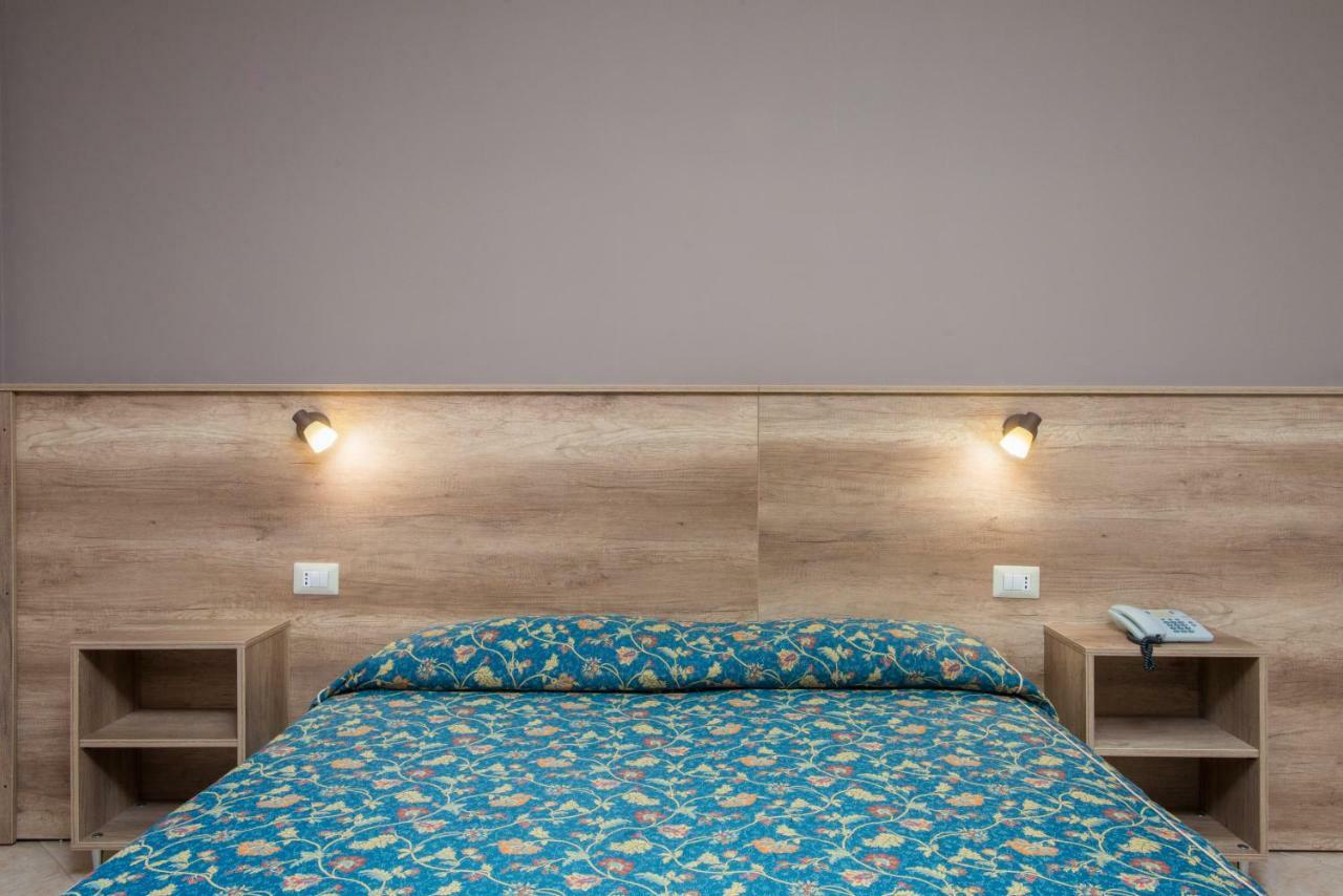 Hotel Tasso Camigliatello Silano Buitenkant foto