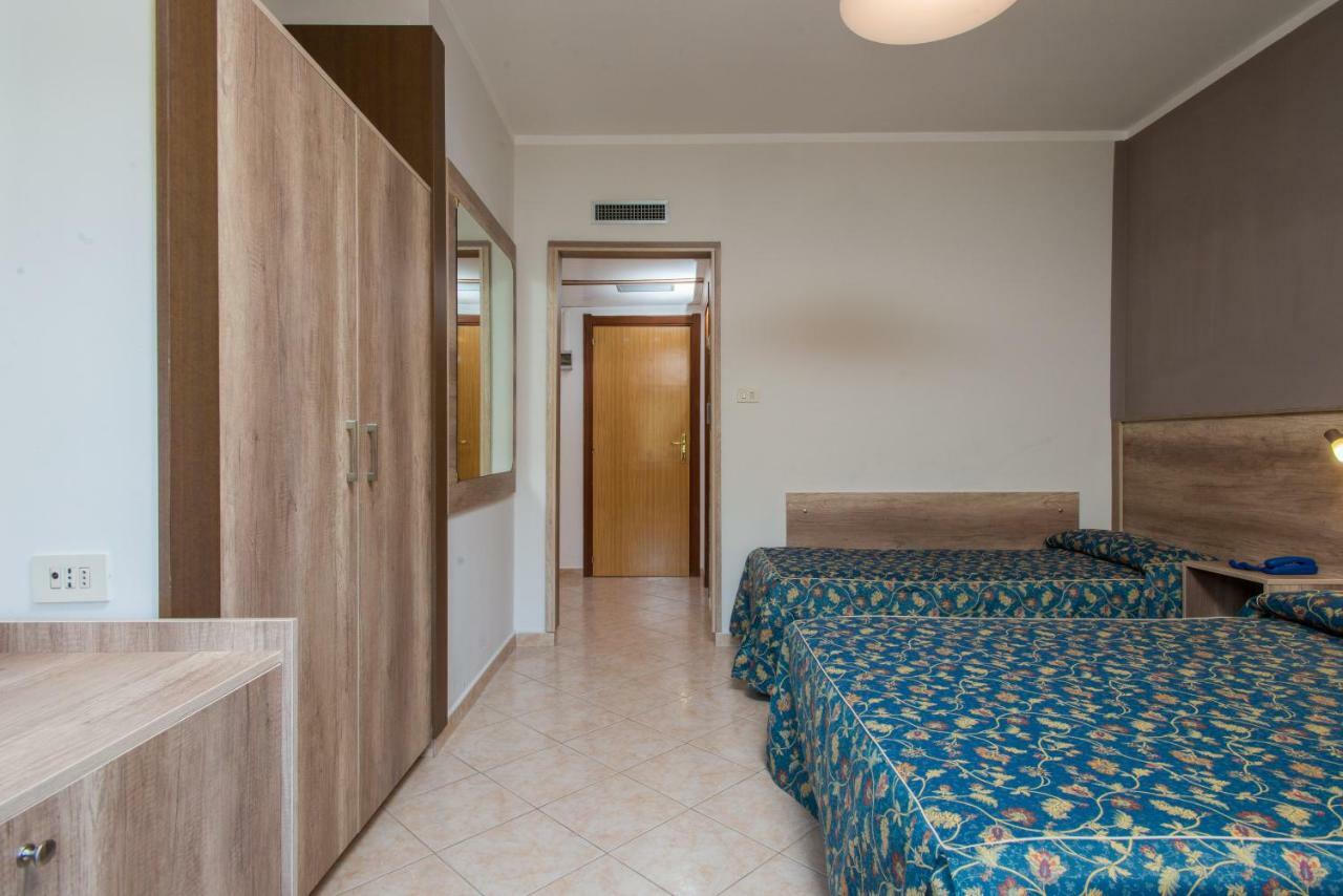 Hotel Tasso Camigliatello Silano Buitenkant foto