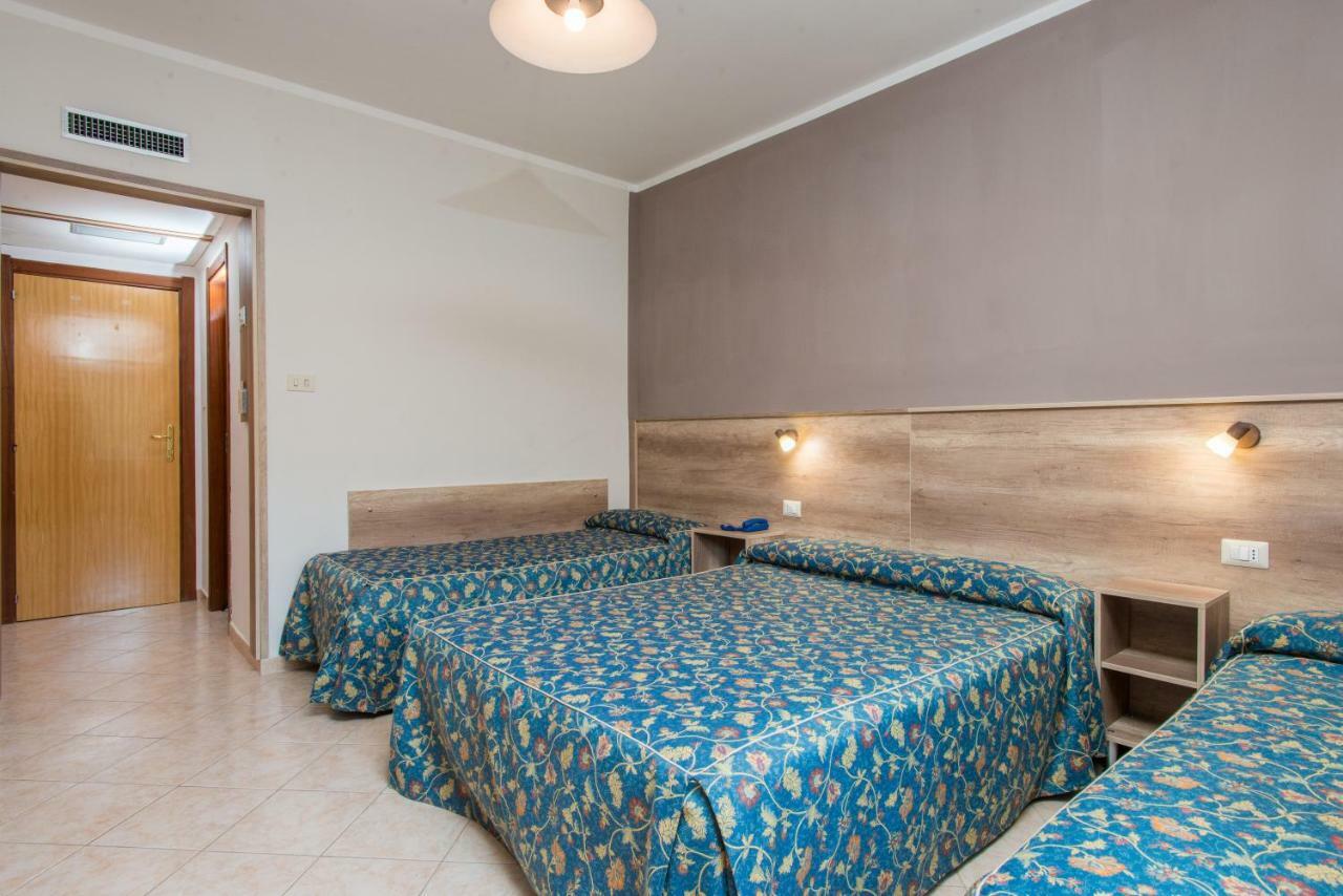 Hotel Tasso Camigliatello Silano Buitenkant foto